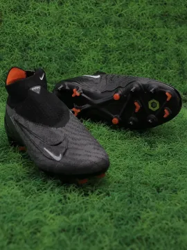 Nike Phantom GX Elite DF SG-PRO Anti-Clog Football Boots