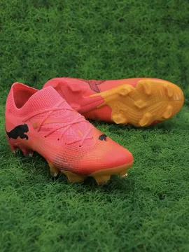 PUMA Future 7 Ultimate FG/AG Football Boots