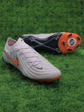 Nike Phantom GX II Elite FG Football Boots