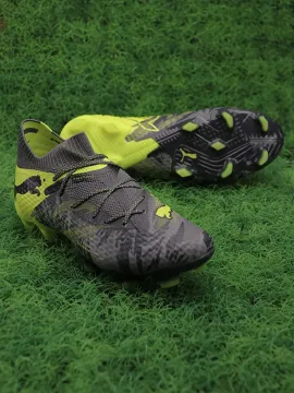 PUMA Future 7 Ultimate FG/AG Rush Football Boots